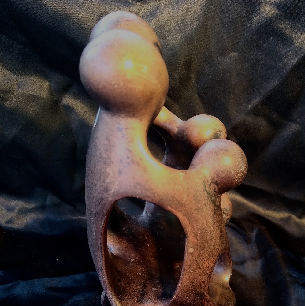 Hand carved in Kenya Family of 5 - Picture 2 of 6